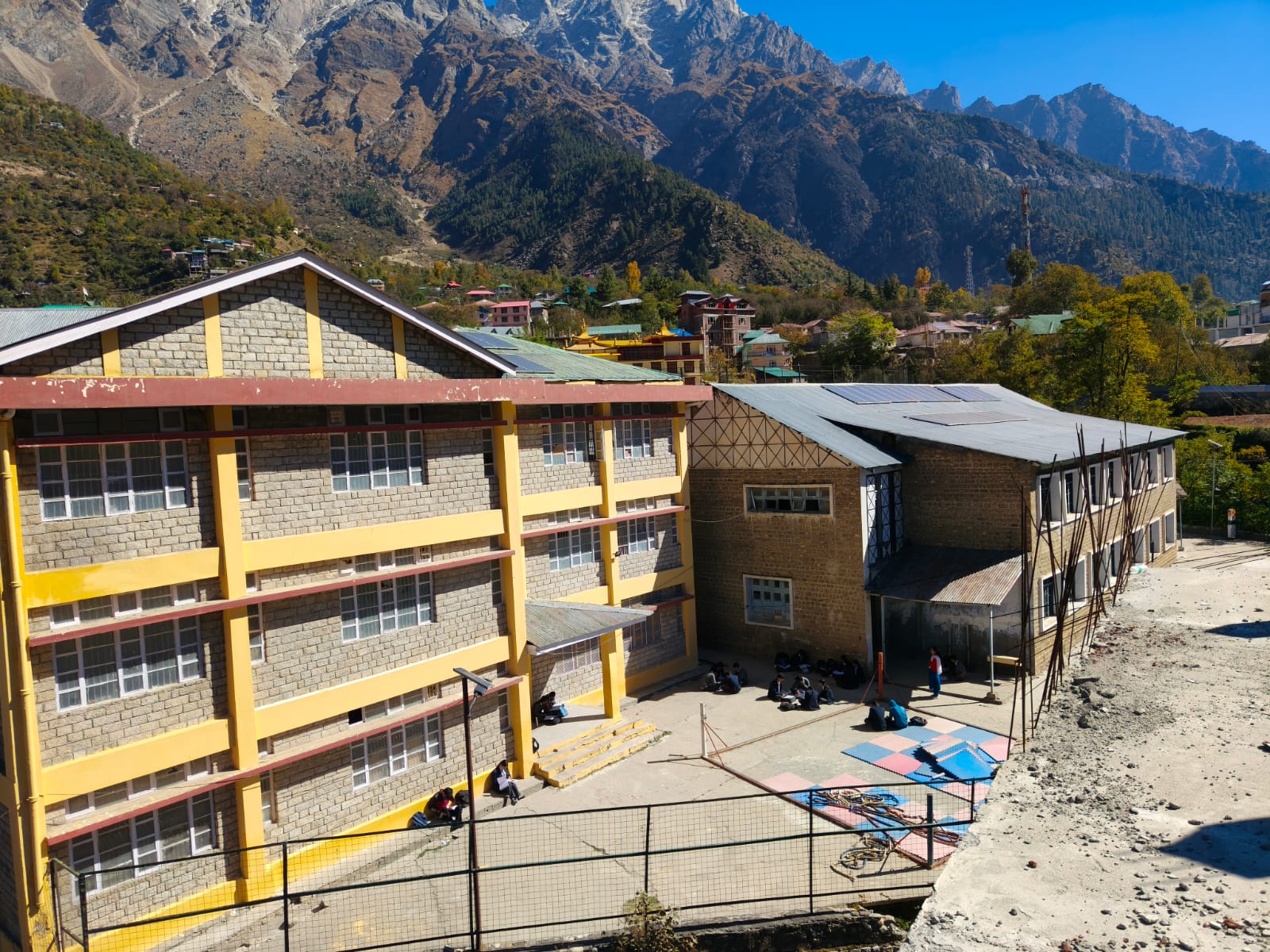 School campus building in Sangla